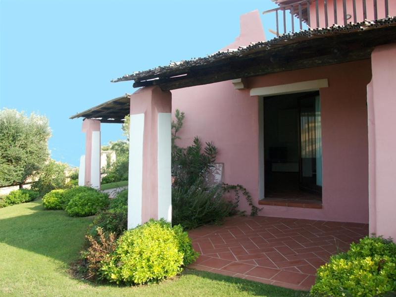 Villa Kandinskij B a Stintino - Accogliente villa con patio