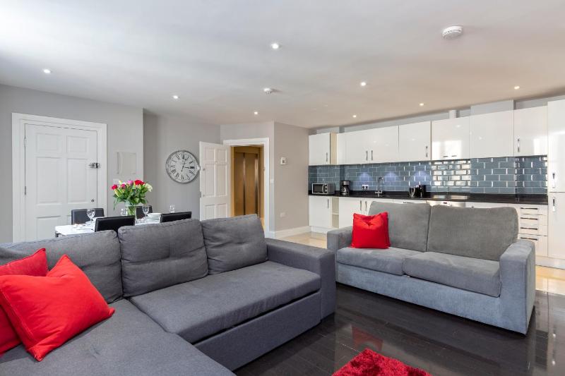 Deluxe Central City of London Apartments — комфортный отель в Лондоне
