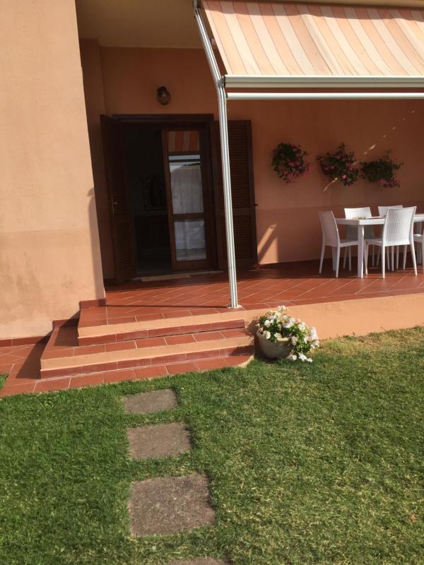Casa Sotto la Torre a Chia - Paradiso Fronte Mare