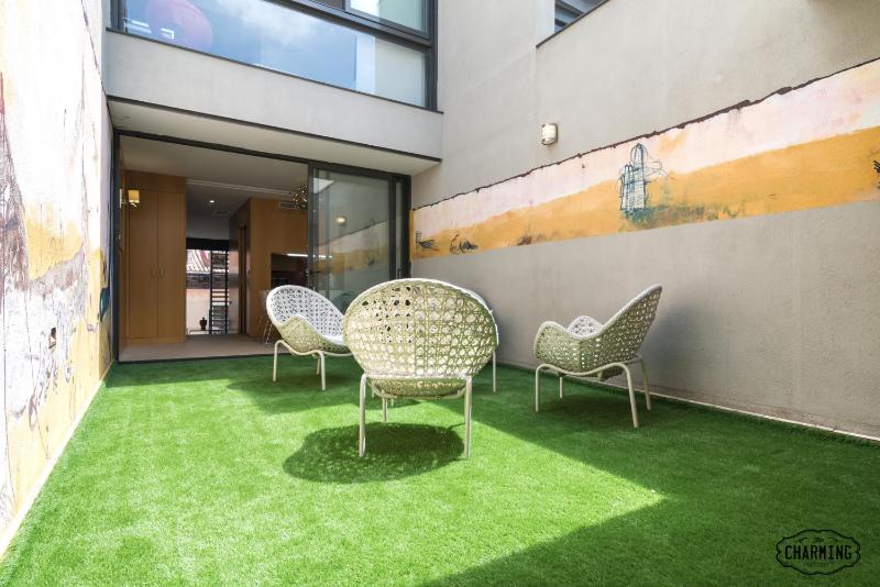 Charming Chueca Apartments — отель с удобствами в Мадриде