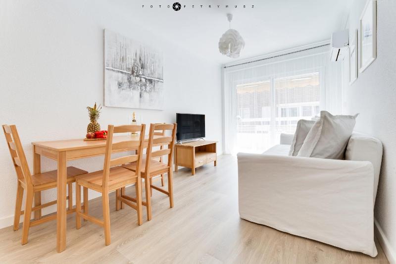 Цены на Marina Alicante Apartment - City Center в Аликанте