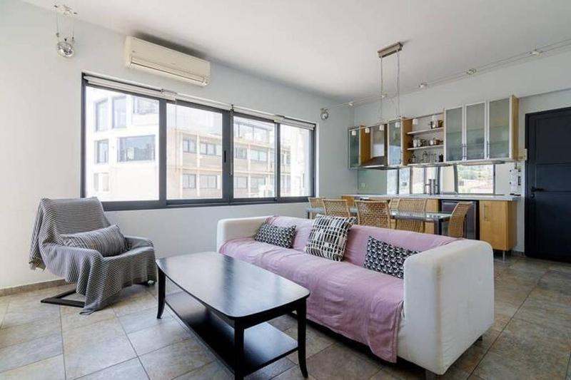 Цены на Acropolis Panorama- Unique Apartment в Афины