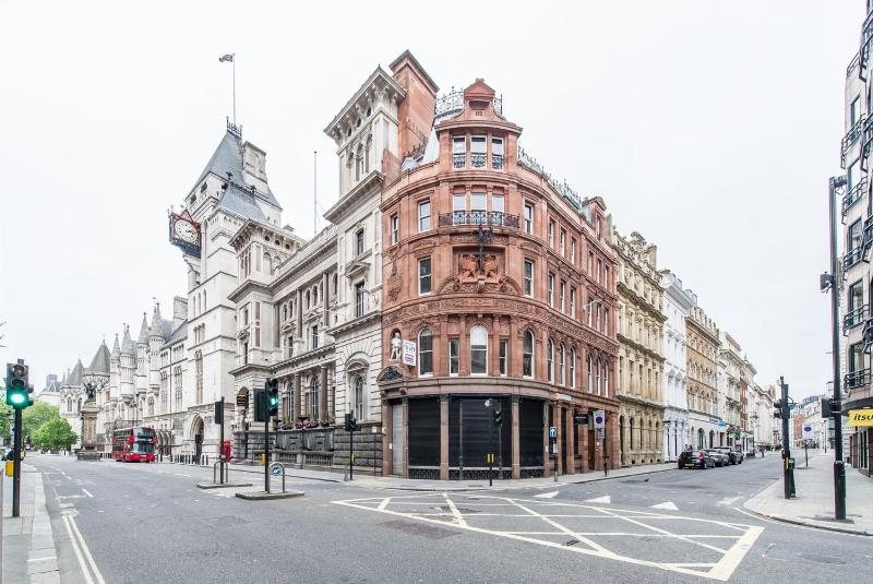 Chancery Quarters, Chancery Lane — отель с удобствами в Лондоне