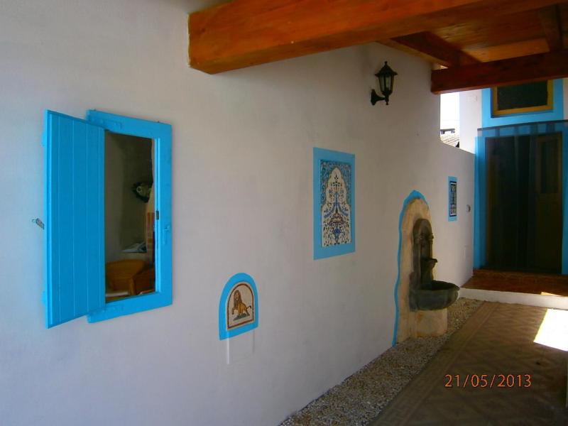 Casa Sisse a Cabras - Incantevole casa con patio