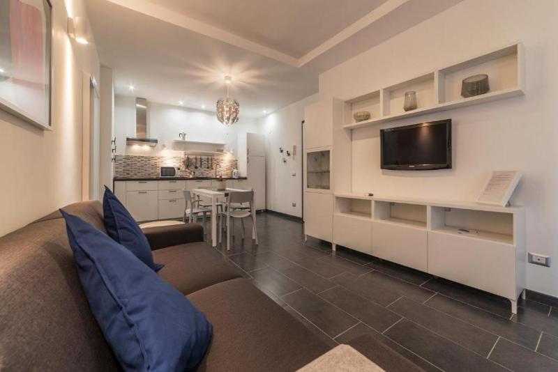 Romantic Apartment in Rome 50 sqm Parking — отель с удобным расположением в Риме