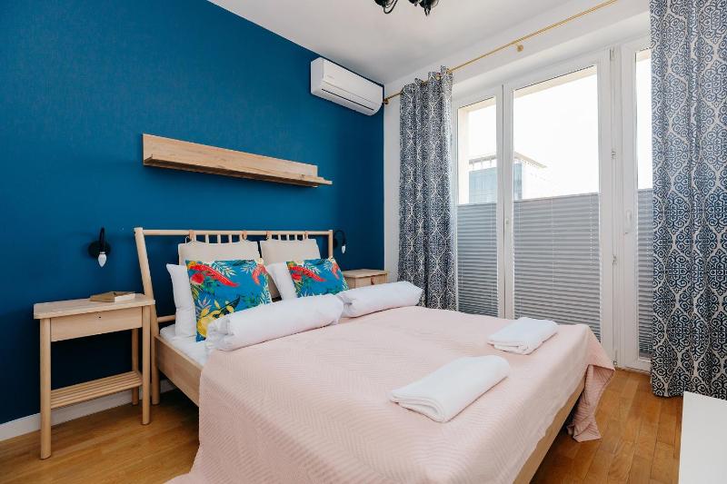 ShortStayPoland Marszalkowska (B12) — отель в Варшаве, Польша