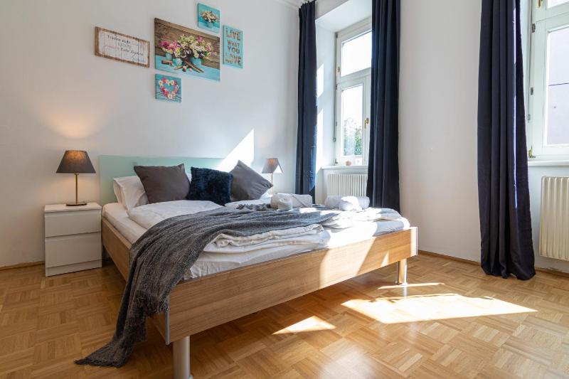 Yeshello Elegant Apartment near Central Vienna — комфортный отель в вене