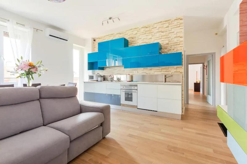 Central Maya Apartment — отель в Милане, Италия