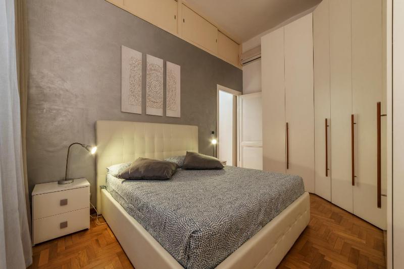 Piazza San Cosimato & Trastevere Apartment — забронировать отель в Риме