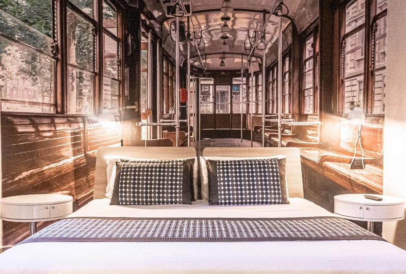 Aparthotel Meneghino — забронировать отель в Милане