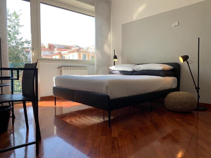 SmooRoomS Trastevere — забронировать отель в Риме