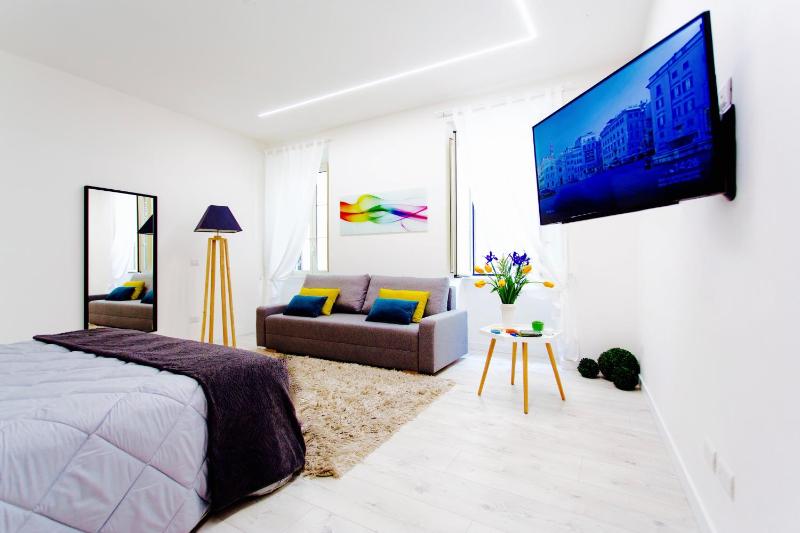 LUXURY SWEET HOME FARNESE - CAMPO DEI FIORI — отель с удобствами в Риме