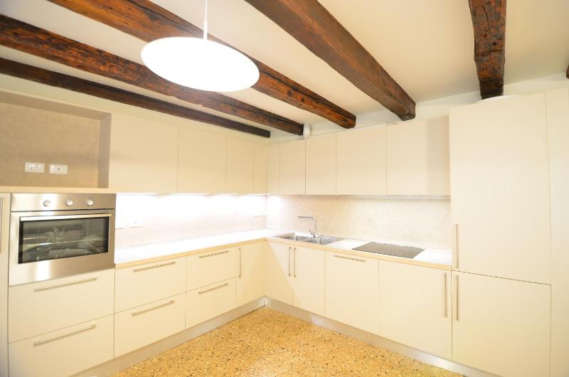 Dimora Frari, vicino Campo Santa Margherita — отзывы гостей и цены