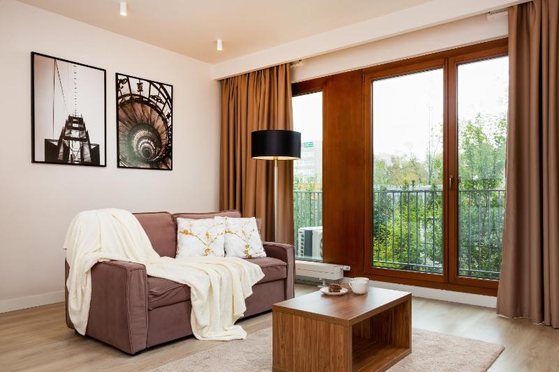 Цены на Apartments Warsaw Magazynowa by Renters в Варшаве