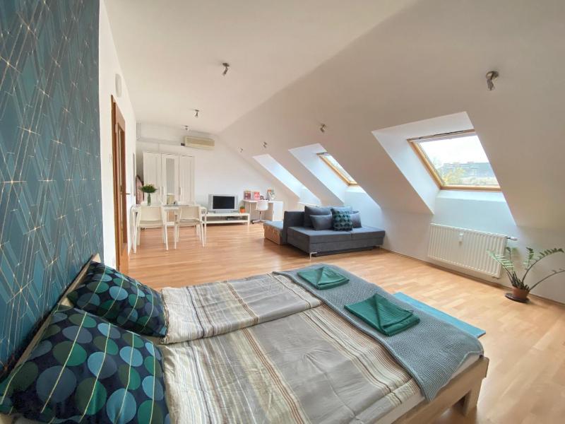 ORANGEHOMES large studio apartment Erkel street — отель в Будапеште, Венгрия