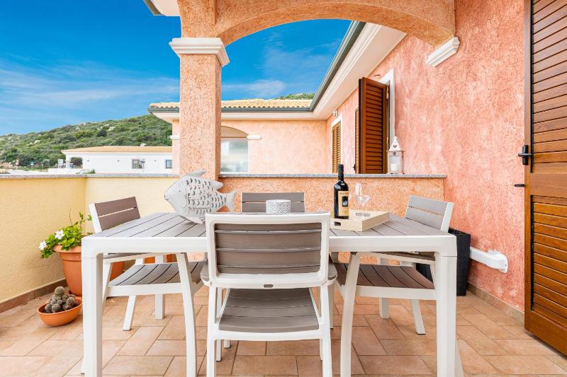 Casa Vacanze Chiara a Santa Teresa: Comoda con Balcone