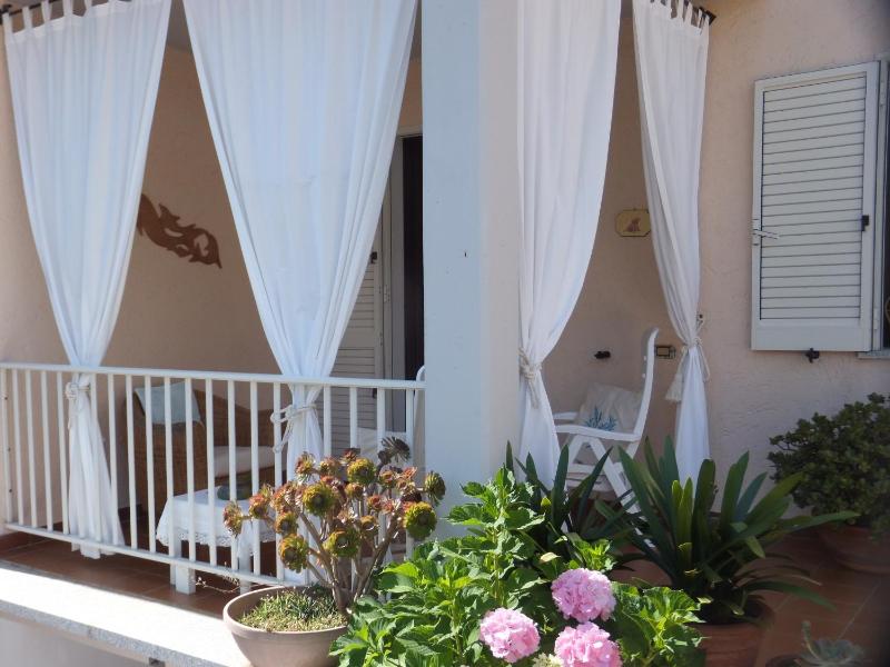 Ajò da Patrizia a Santa Teresa: Accogliente B&B centrale