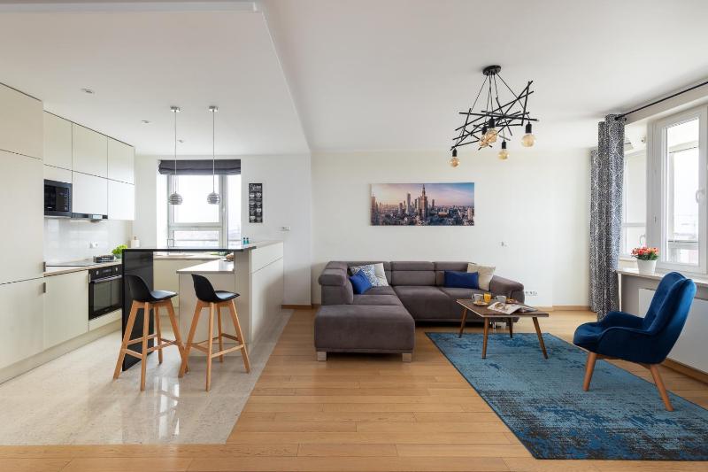 Rent like home - Slominskiego 5 II — отель с удобствами в Варшаве