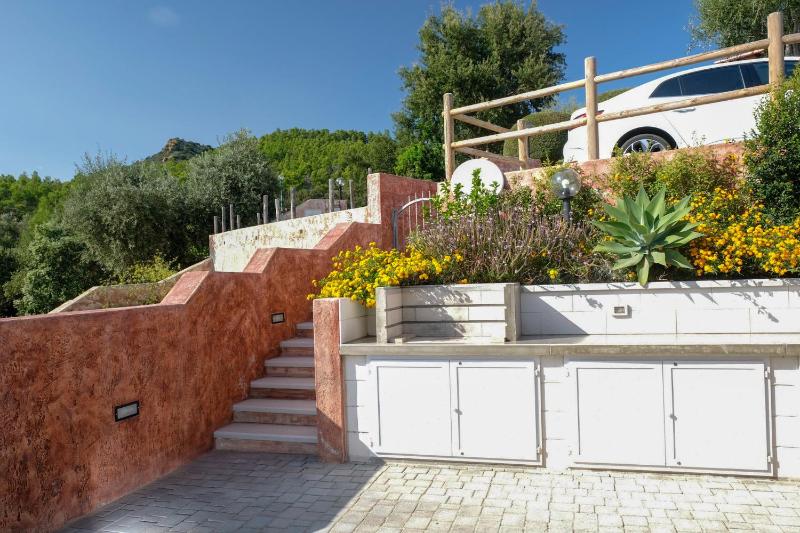 Villetta Cinzia a Villaputzu - Romantico rifugio vista mare