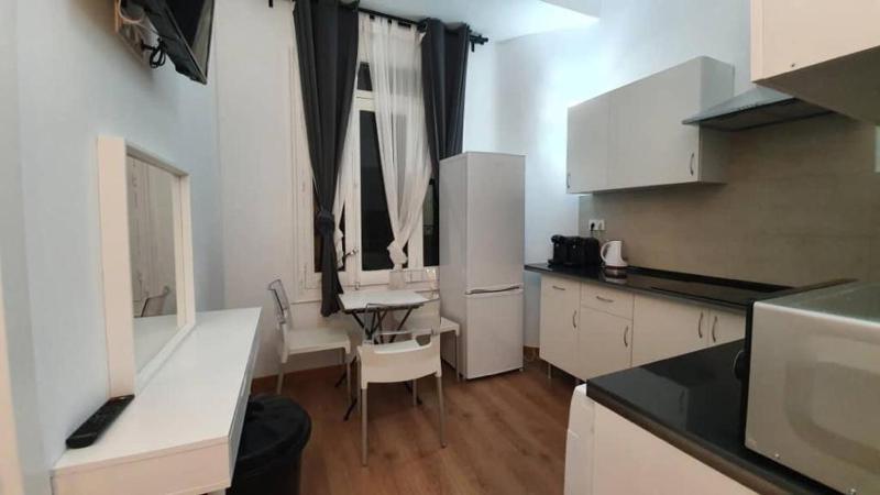 Lux Penthouse gran via — комфортный отель в Мадриде