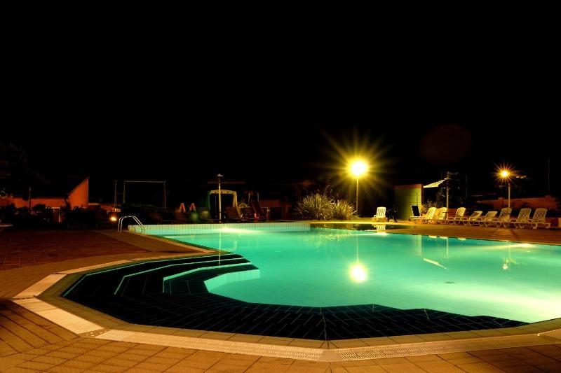 Cala Rosa Club Hotel a Stintino: Oasi mediterranea