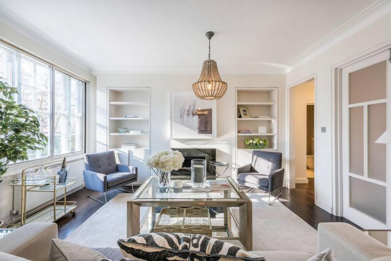 Luxurious 3-Bed Apartment in London — отель в Лондоне, Соединенное Королевство