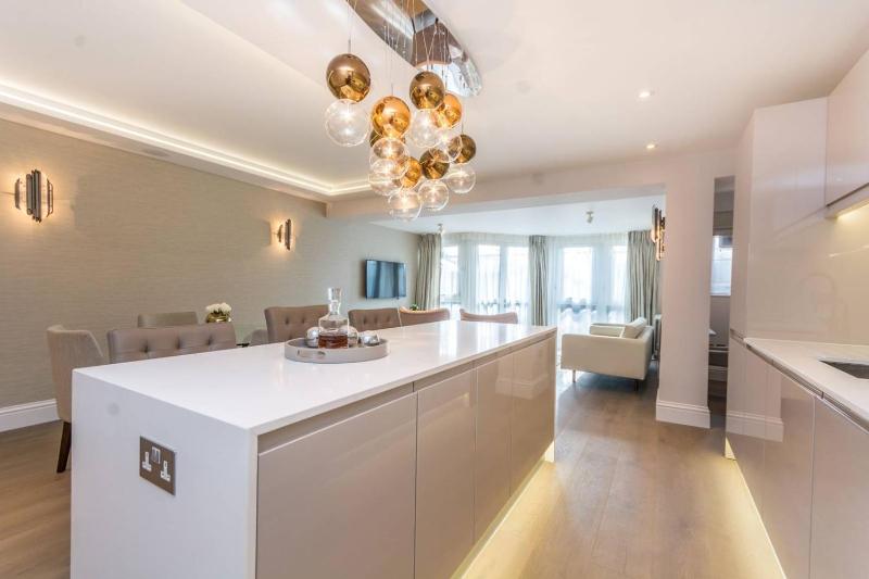 Wellington court aprtments st john wood — отель в Лондоне, Соединенное Королевство