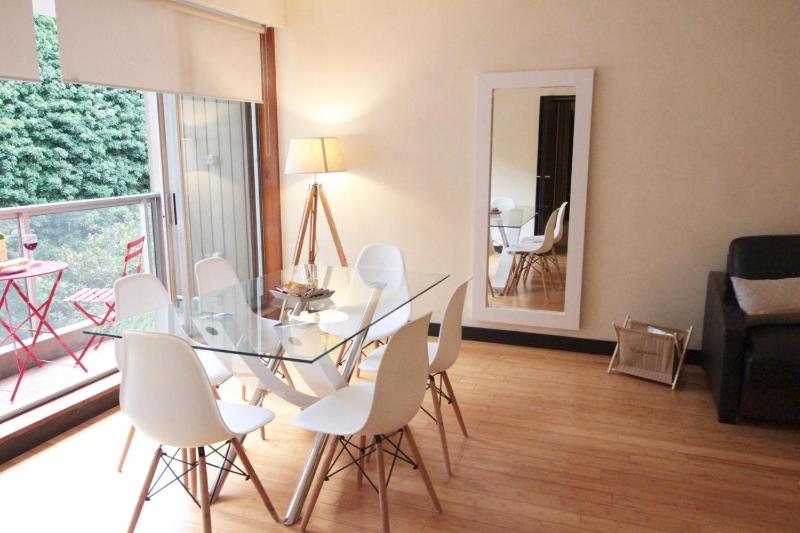 Short Stay Paris Apartments — комфортный отель в Париже