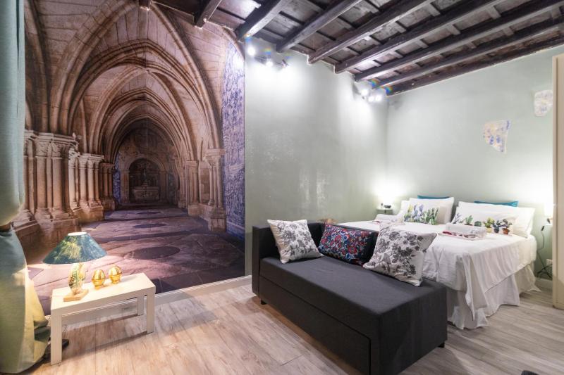 RomeatHome Deluxe suite Campo dei Fiori — комфортный отель в Риме