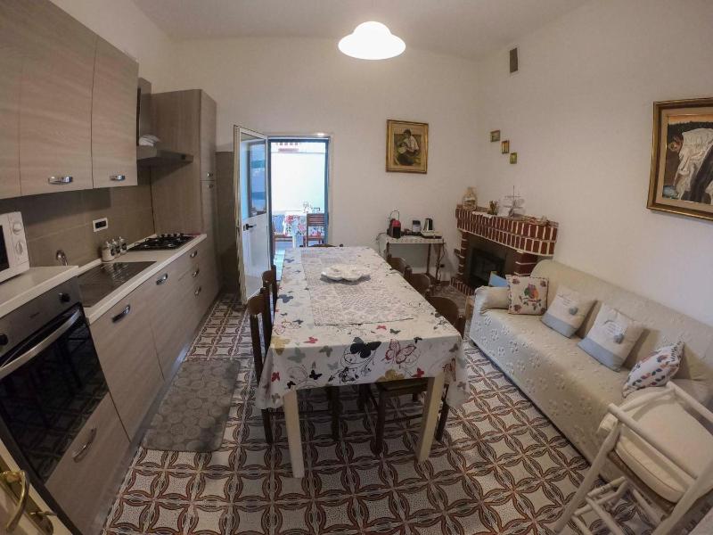Casa A&M 2 a Onifai - Confortevole apt vista montagne