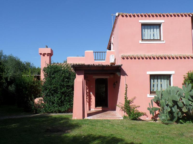 Villa Cinzia a Stintino - Incantevole casa con giardino
