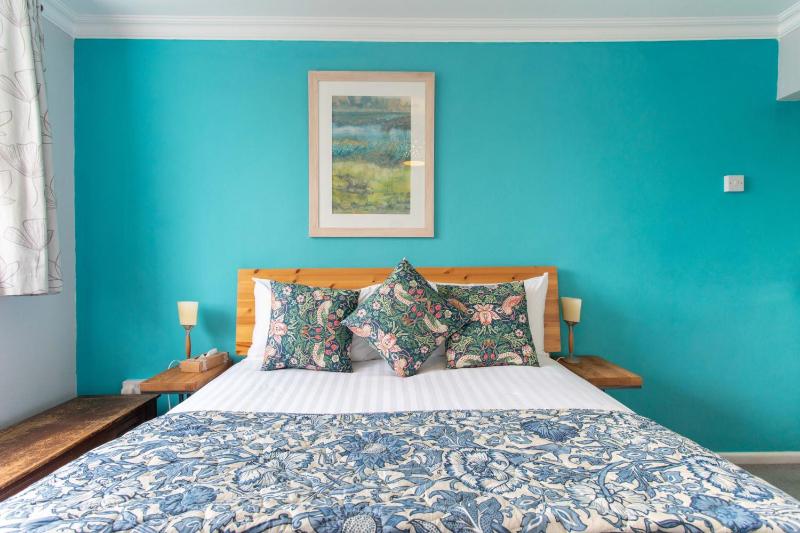 Pass the Keys - Putney Comfy Apartment — отель с удобным расположением в Лондоне