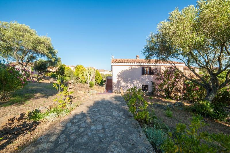 Villa Lilly a Olbia - Affascinante Casa Vacanze sul Mare