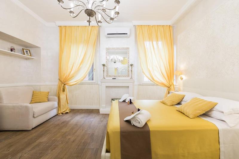 Sweet Life Trevi Roma — отель в Риме, Италия