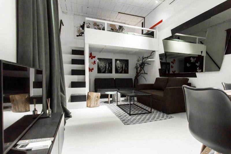 Esperanza Modern & luxury space near Plaza Mayor — отель в Мадриде, Испания