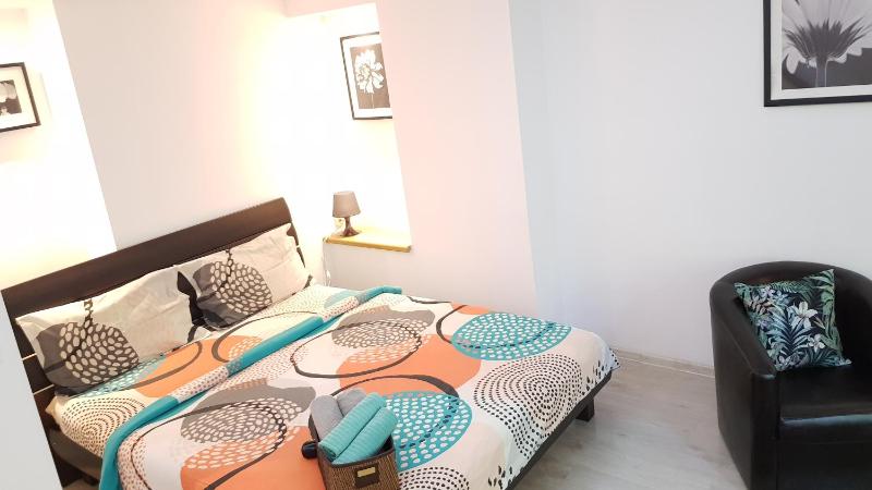 Global Downtown Apartments - Universitate - Balcescu — забронировать отель в Бухаресте