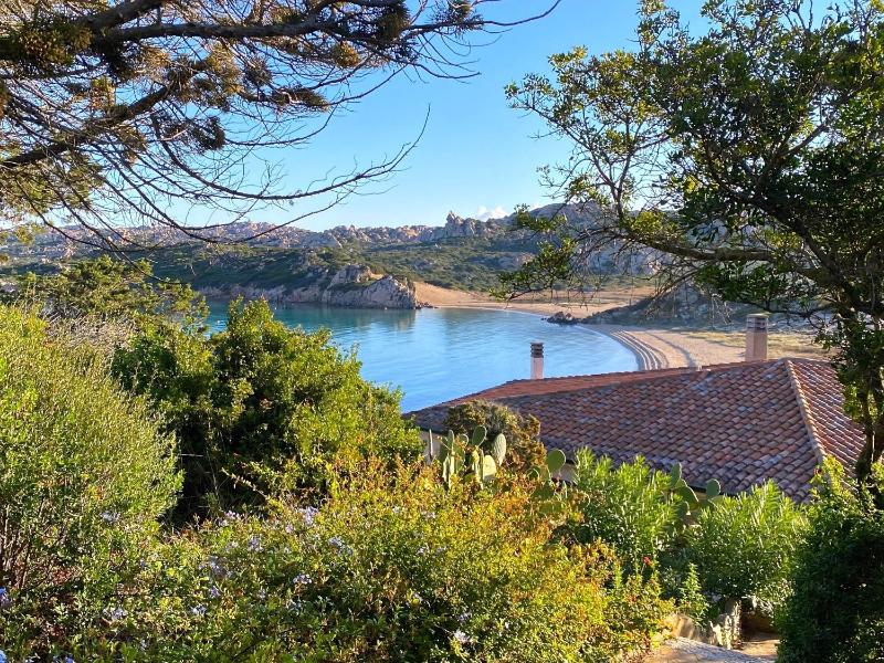 Maison Monte d'A Rena a La Maddalena - Villa Spiaggia