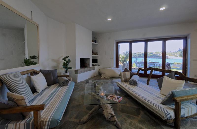 Maison Monte d'A Rena a La Maddalena - Villa Spiaggia