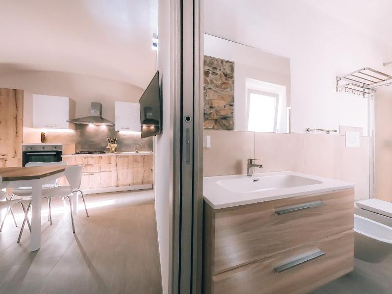 Appartamento Mare a La Caletta - Comfort Vicino al Mare