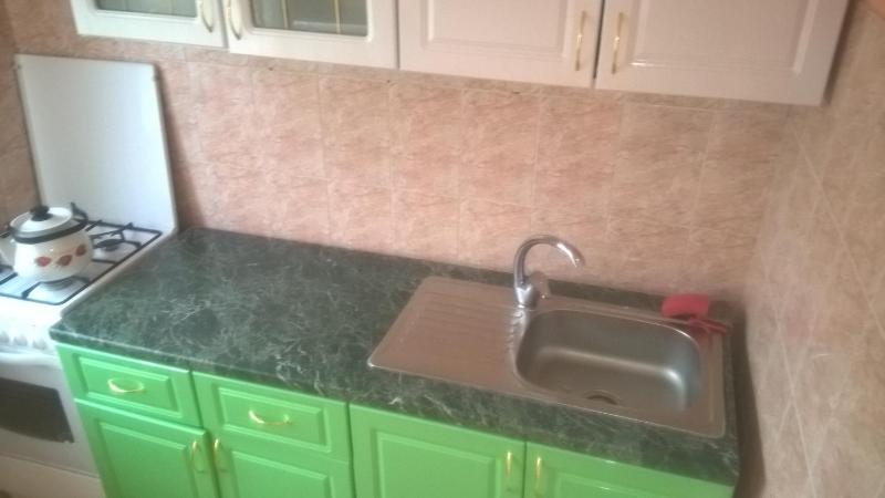 Kvartira posutocno Azattyk 68 — забронировать отель в Атырау