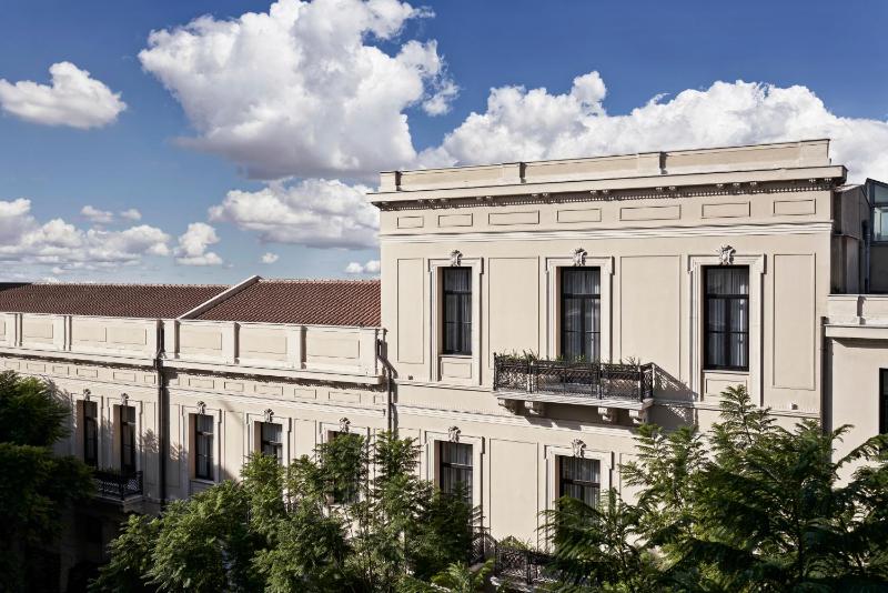 NLH MONASTIRAKI - Neighborhood Lifestyle Hotels — комфортный отель в Афины
