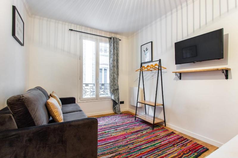Цены на CMG Saint Antoine - Bastille 9 в Париже