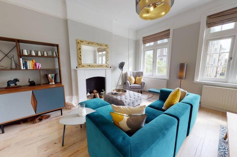 Modern 2 Bed Flat - The Black Dog Pub APT - 6 mins from Vauxhall station — отзывы гостей и цены