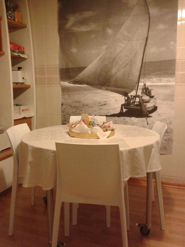 Su Planu a Cagliari - Colorato B&B Vicino all'Aeroporto