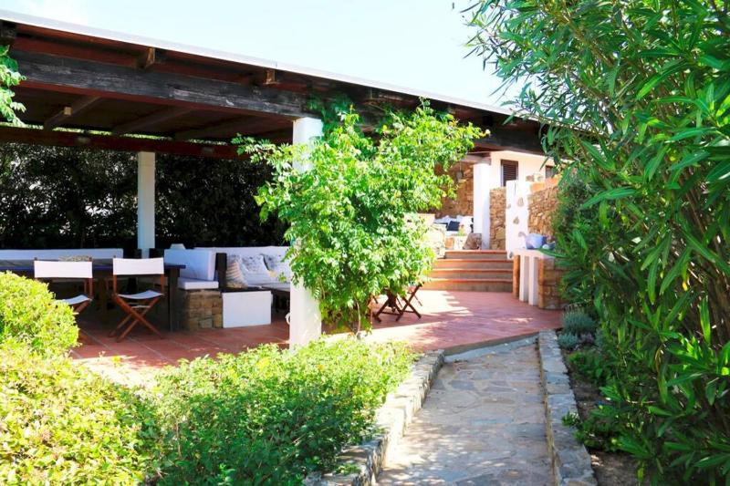Villino Dalia a Stintino - Comodo Appartamento Vicino Mare