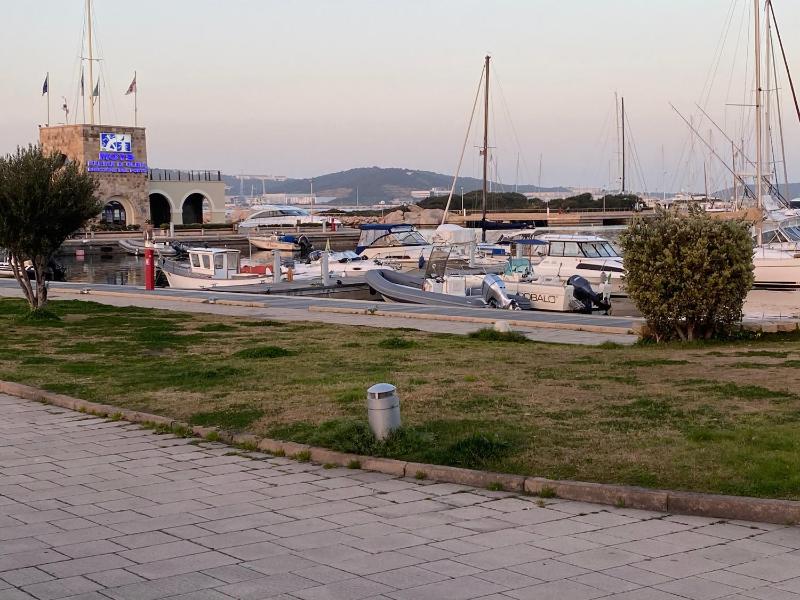 Olbia Tempio - Lussuoso Appartamento Fronte Spiaggia