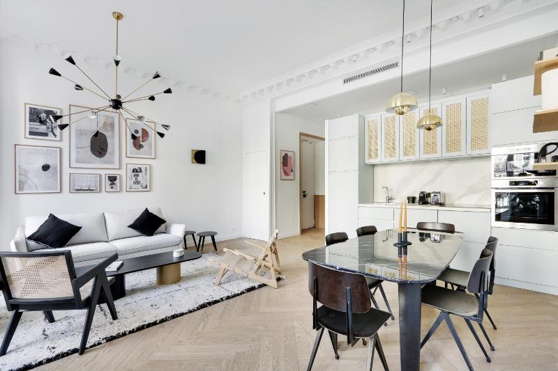 Цены на Pick A Flat's Apartments in Opera - Rue de Richelieu в Париже