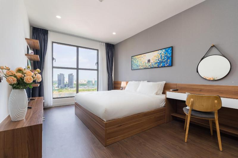 THE SAIGON ROYAL FOR EXPATS AND TRAVELLERS — комфортный отель в Хошимине