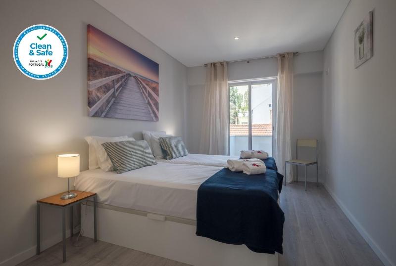 RENT4REST SAO BENTO CHARMING — отель в Лиссабоне, Португалия