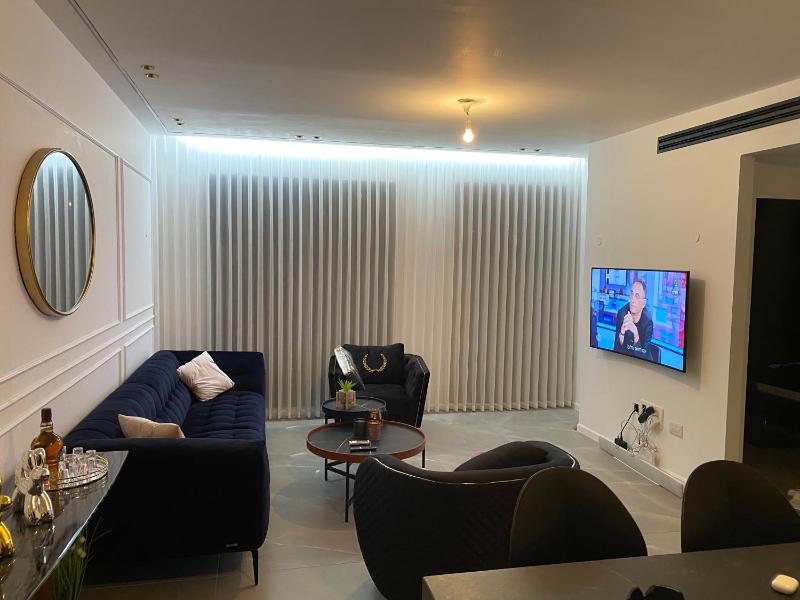 Hbyt bnhlh bnymyn - Nachalat Benyamin Apartment — отель с удобствами в Тель-Авиве